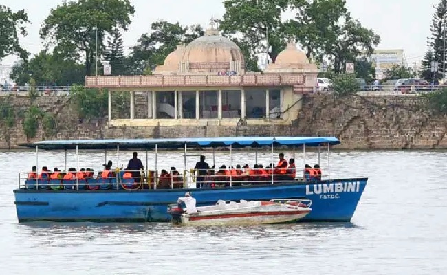 Boating Husain sagar